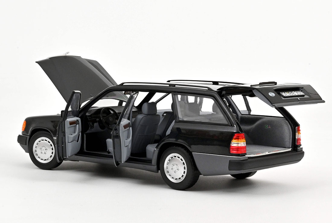 Mercedes 300 D break modèle T