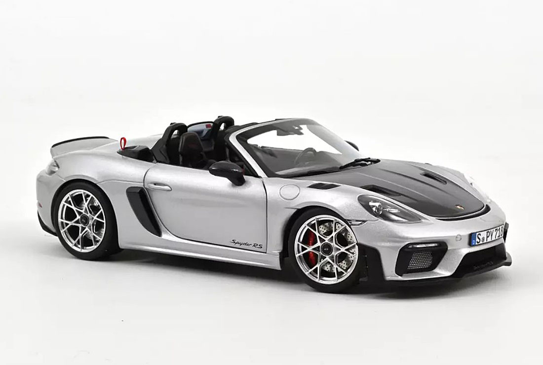 Porsche 718 Spyder RS