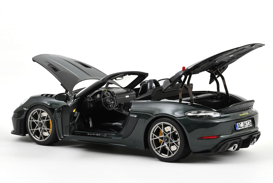 Porsche 718 Spyder RS 