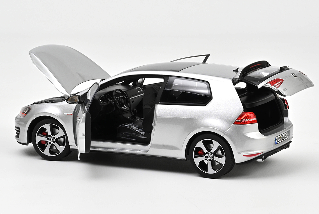 Volkswagen Golf VII GTI