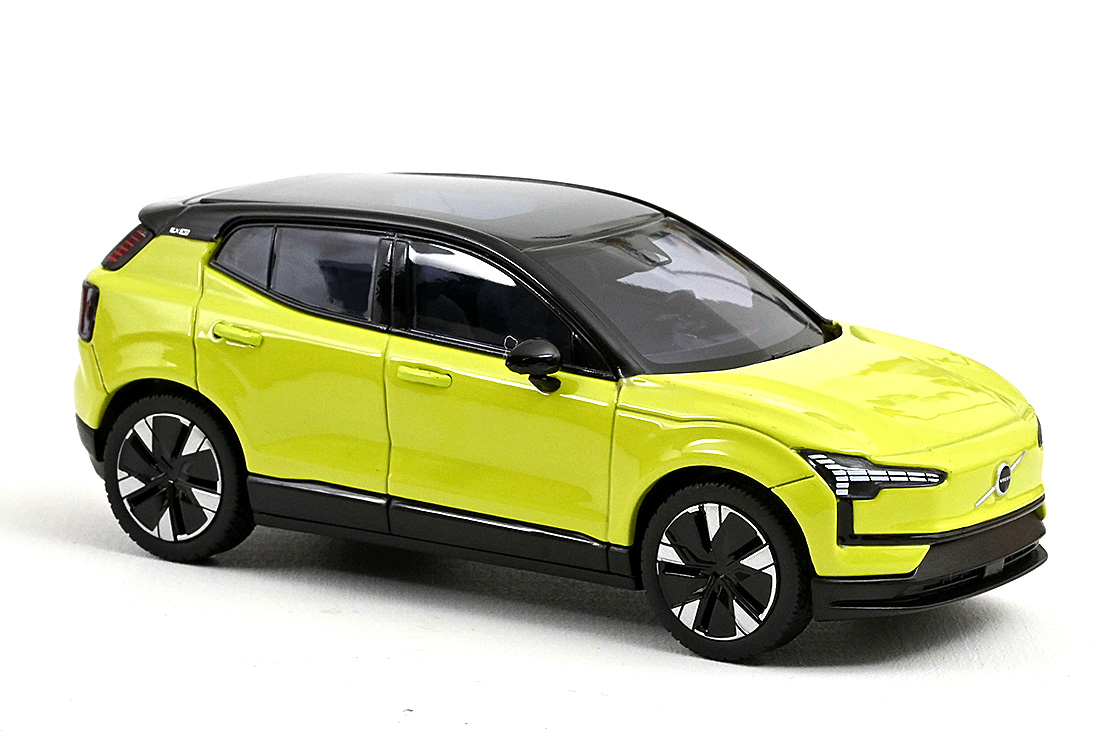 Volvo EX30