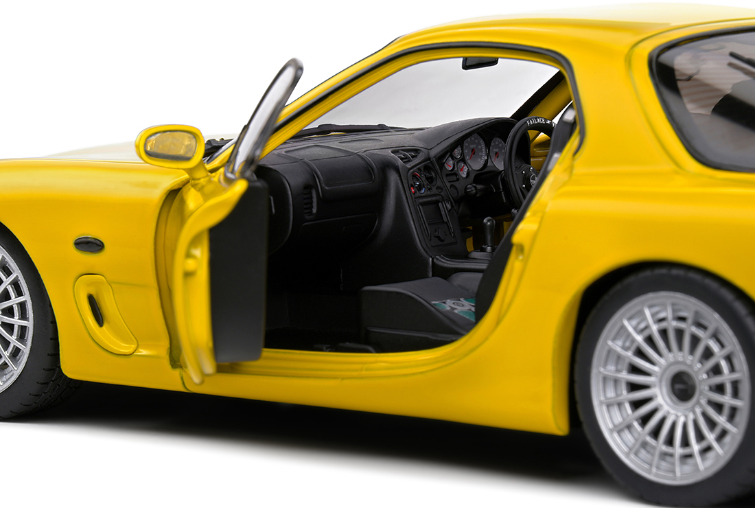 Mazda RX7 FD3 RS